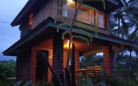 Coconut Homestay Tetebatu