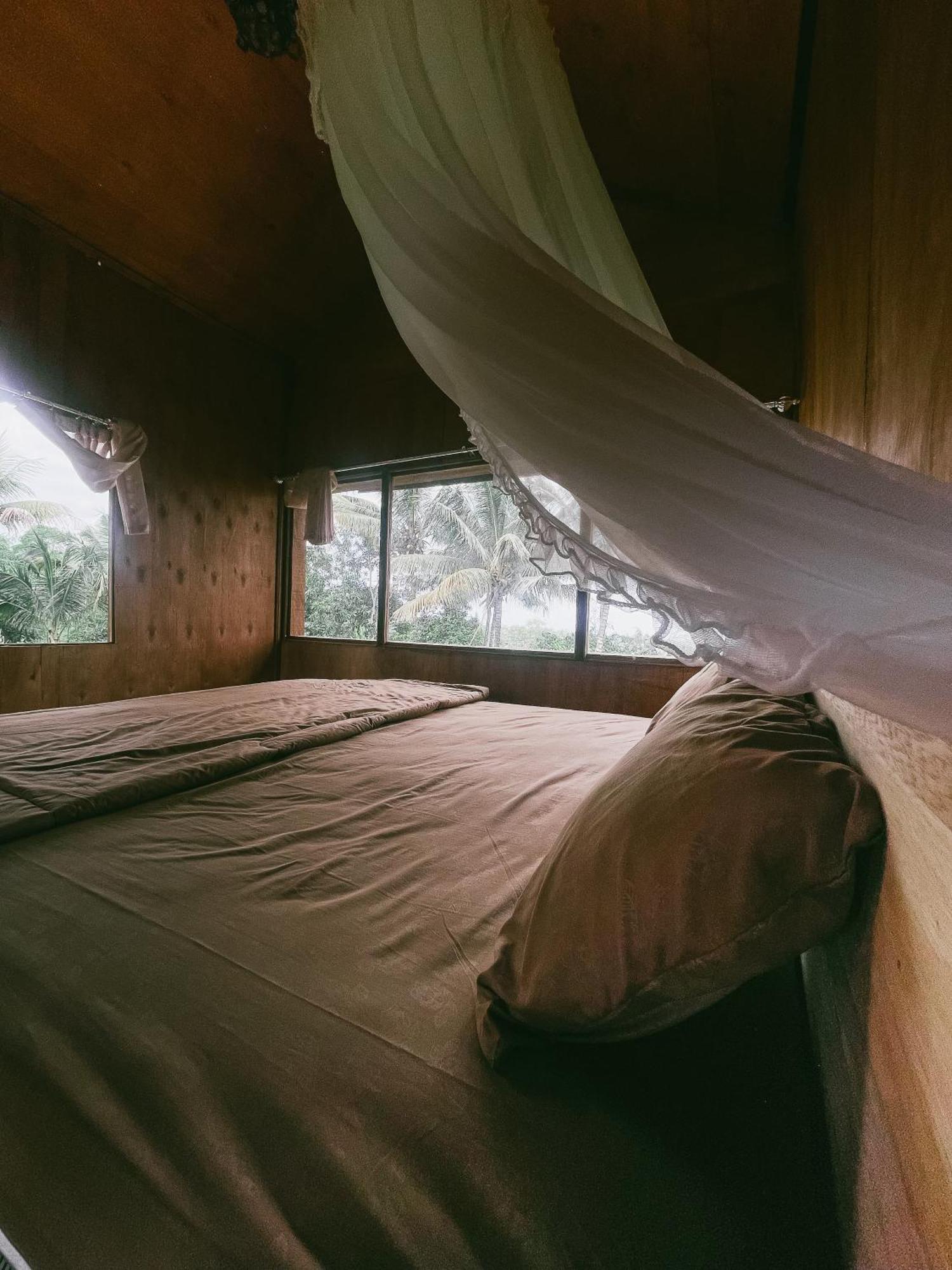 Coconut Homestay Tetebatu Extérieur photo