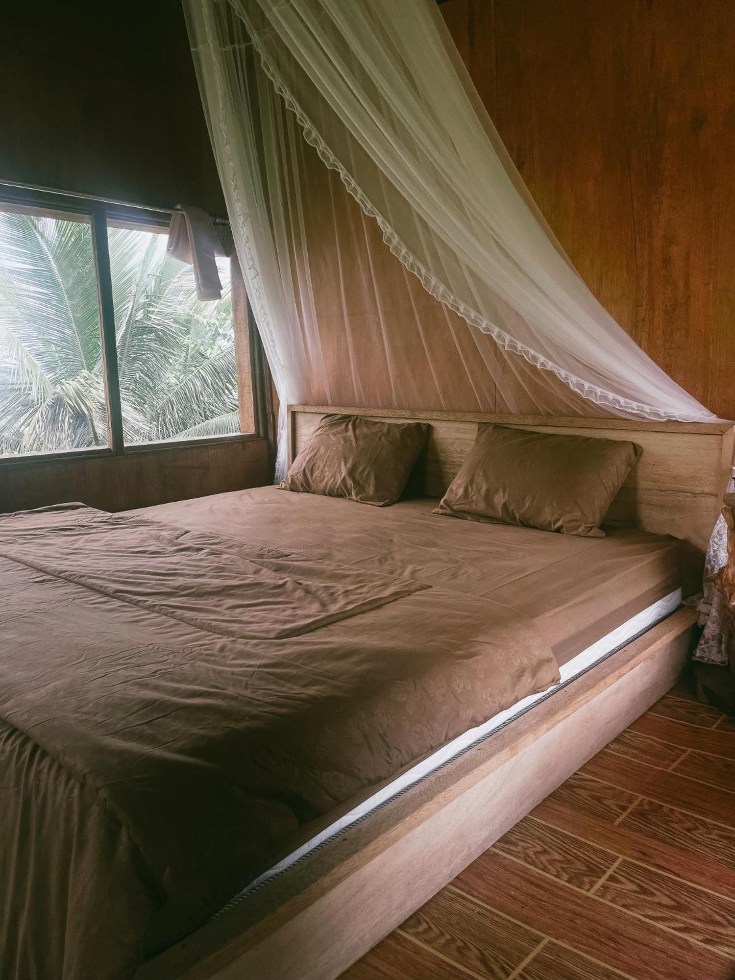 Coconut Homestay Tetebatu Extérieur photo