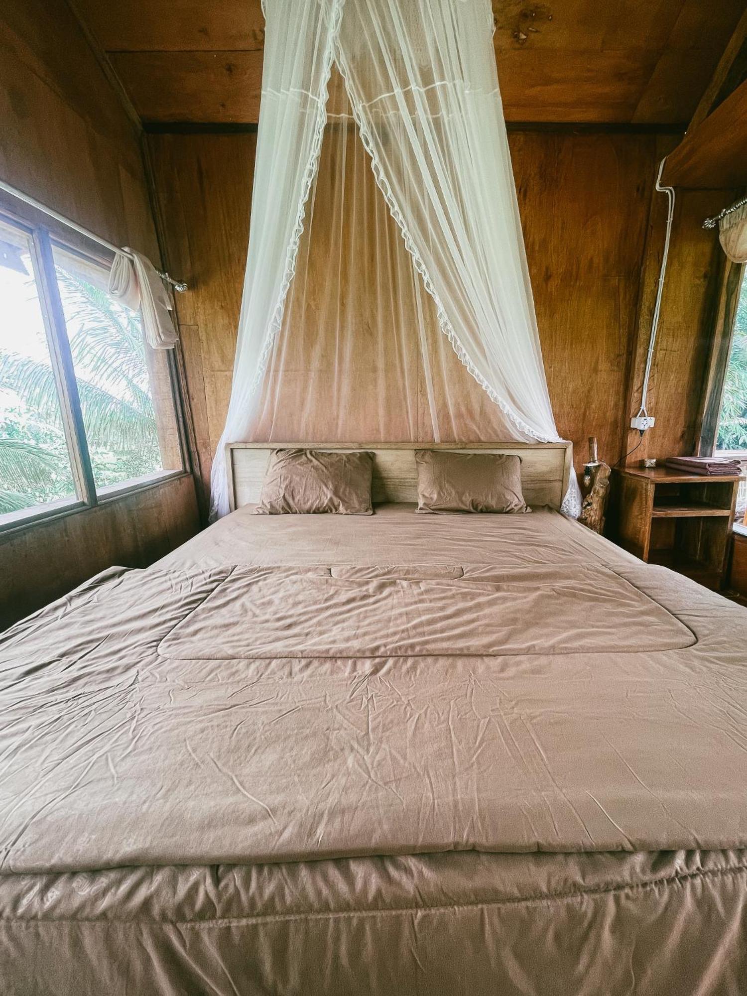 Coconut Homestay Tetebatu Extérieur photo
